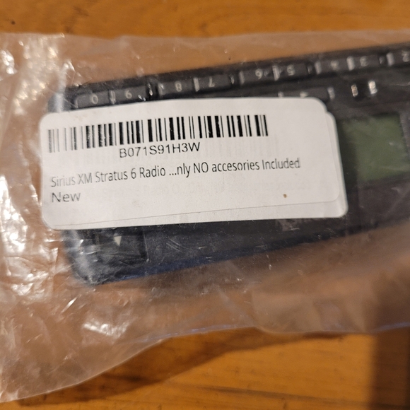 Sirius XM receiver. - Picture 9 of 9